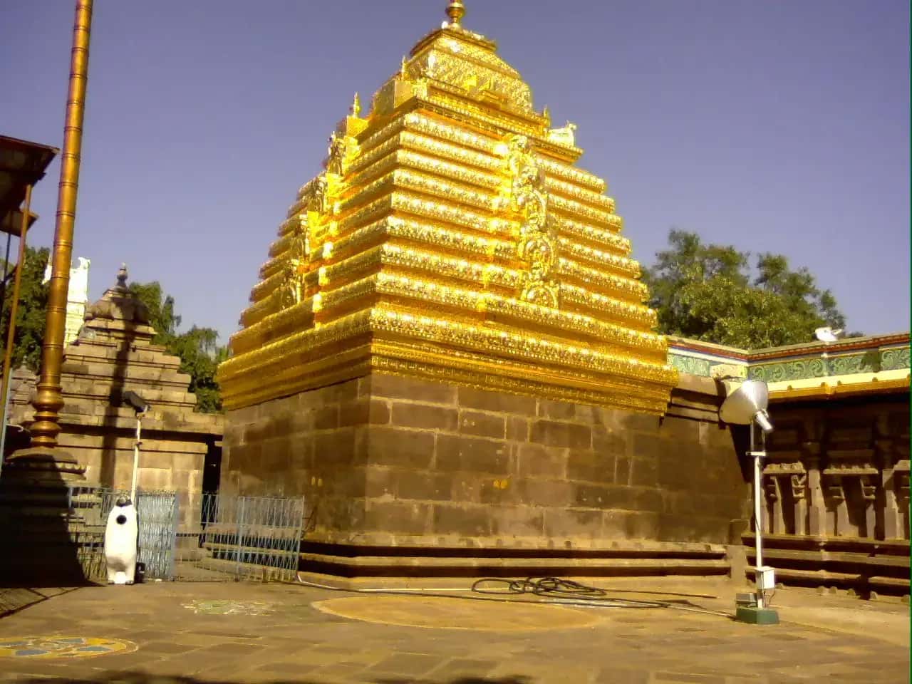 Srisailam temple architecture in Andhra Pradesh